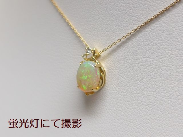 K18 オパール3.73ct ペンダントトップチャーム