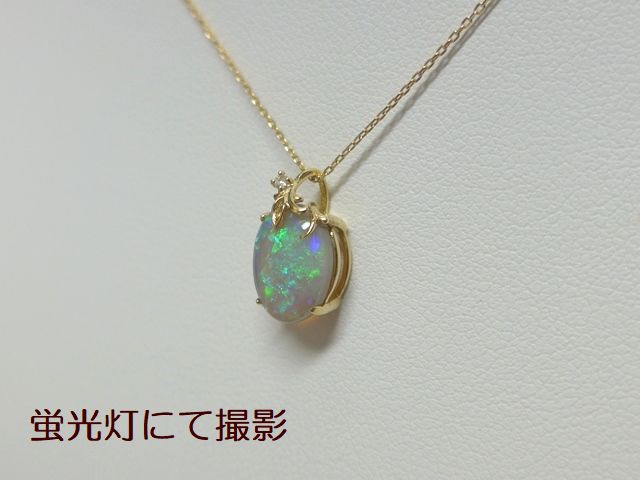 天然オパール  ペンダントトップ4.12ct k18 ¥