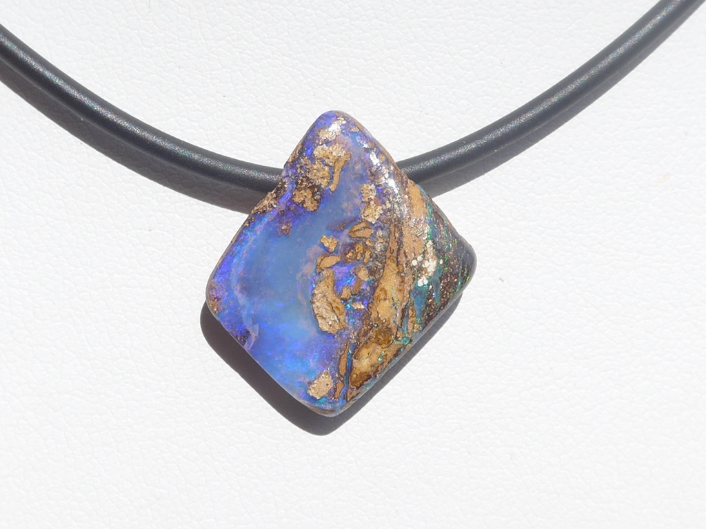 ボルダーオパールペンダント｜オーストラリア産オパール｜オパール 